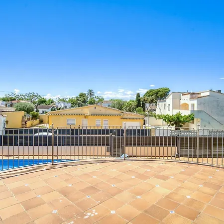 Hébergement de vacances Requesens By Interhome
