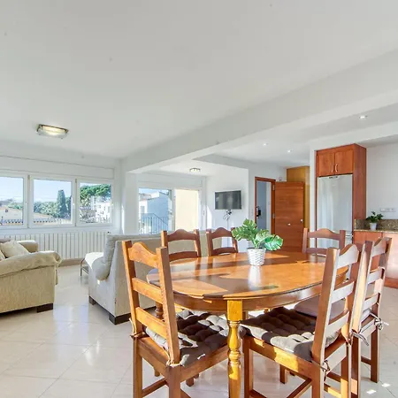 Requesens By Interhome * Empuriabrava